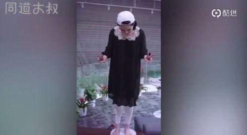 娱乐圈吃瓜许晴,娱乐圈的瓜田，她如何成为焦点？